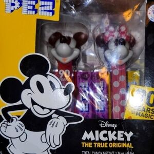 MICKEY & Minnie Mouse 90th Ann. Pez Container Beautiful Rare Steamboat !!
